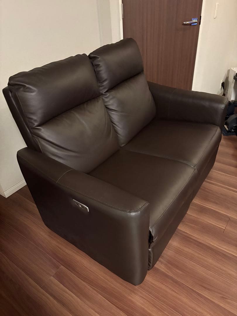 ニトリ　ソファ　電動リクライニング　ダークブラウン 3人掛け電動リクライニングソファ 本革(一部合成皮革)タイプ (UM01 2