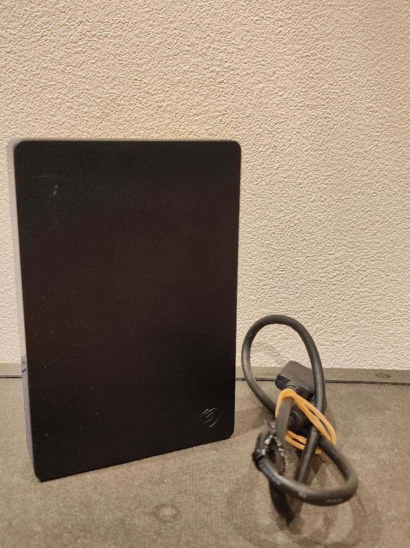 Seagate Game Drive for PS4 4TB 外付けHDD Amazon.com: Seagate Game Drive for PS4, 4TB, Portable External