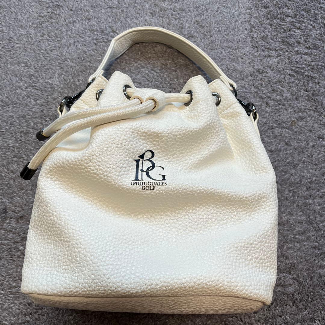 ウノピュウノウグァーレトレ ゴルフバッグ