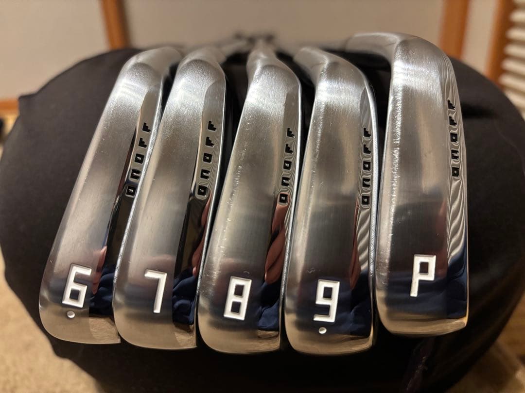 オノフクロONOFFKURO2026アイアン6-9 P 950GHneoシャフト T-Series オノフ 2026 KURO FORGED アイアン N.S.PRO 950GH neo