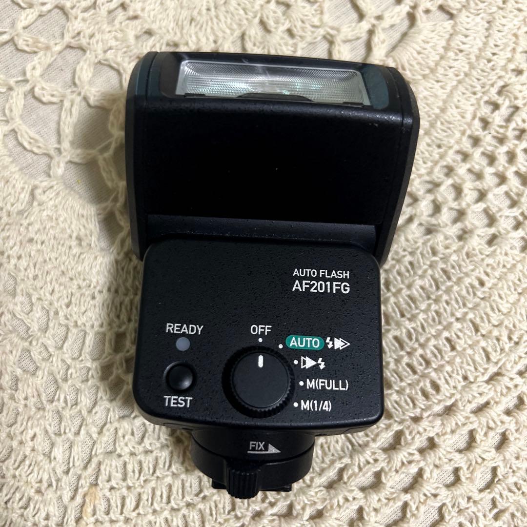 Nobyyy　pentax AF201FG オートフラッシュ Amazon | PENTAX オートフラッシュAF201FG 【小型フラッシュ / ガイド