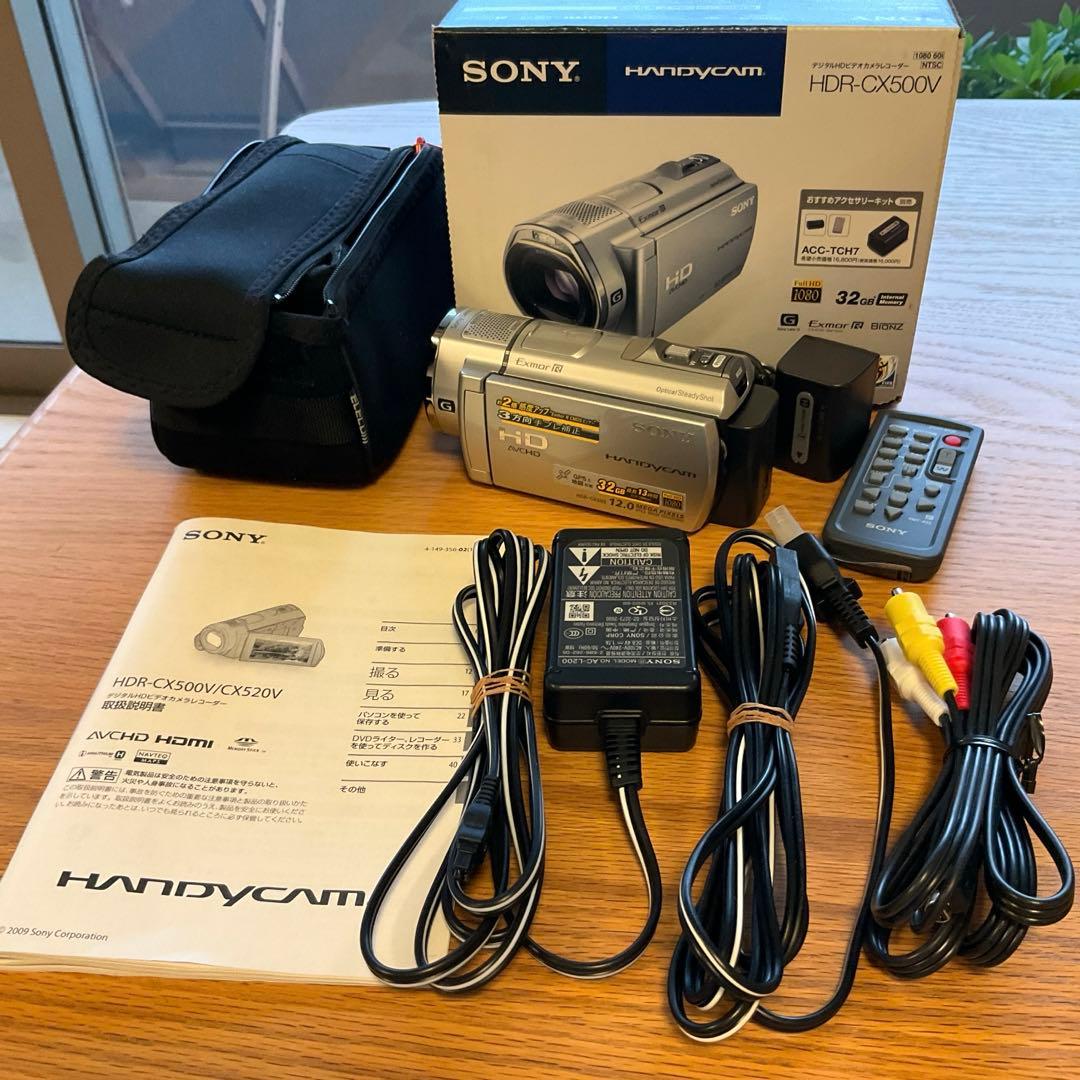 SONY HDR-CX500 ビデオカメラ 充電パック2個 ソフトケース付 HDR-CX500V/CX520V 商品の写真 | デジタルビデオカメラ Handycam