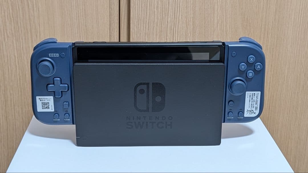 Nintendo Switch ネイビー 本体 ジョイコン付き Amazon.com: Nintendo Switch with Neon Blue and Neon Red Joy-Con