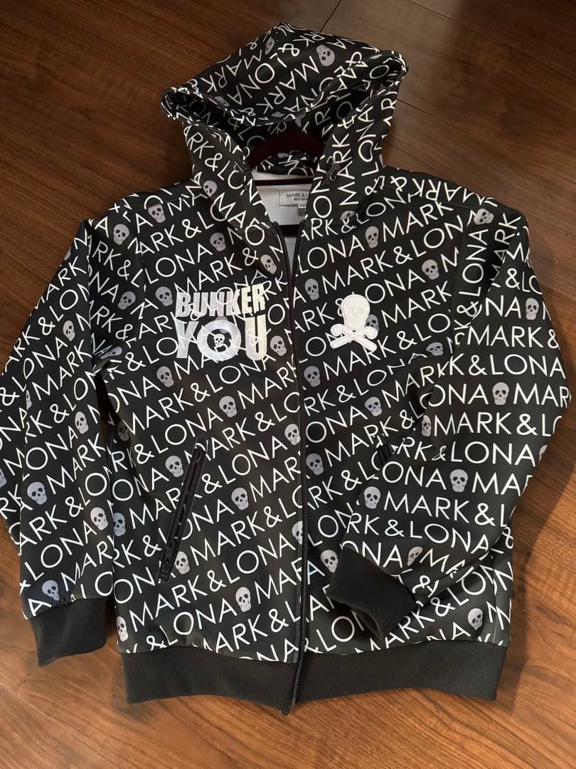 MARK & LONA フード付きジャケットとパンツセットアップ - メルカリ