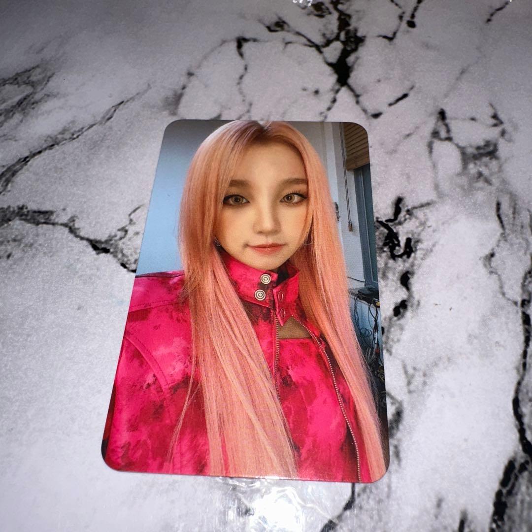 G)-IDLE アイドゥル I NEVER DİE ウギ ラキドロカード - メルカリ