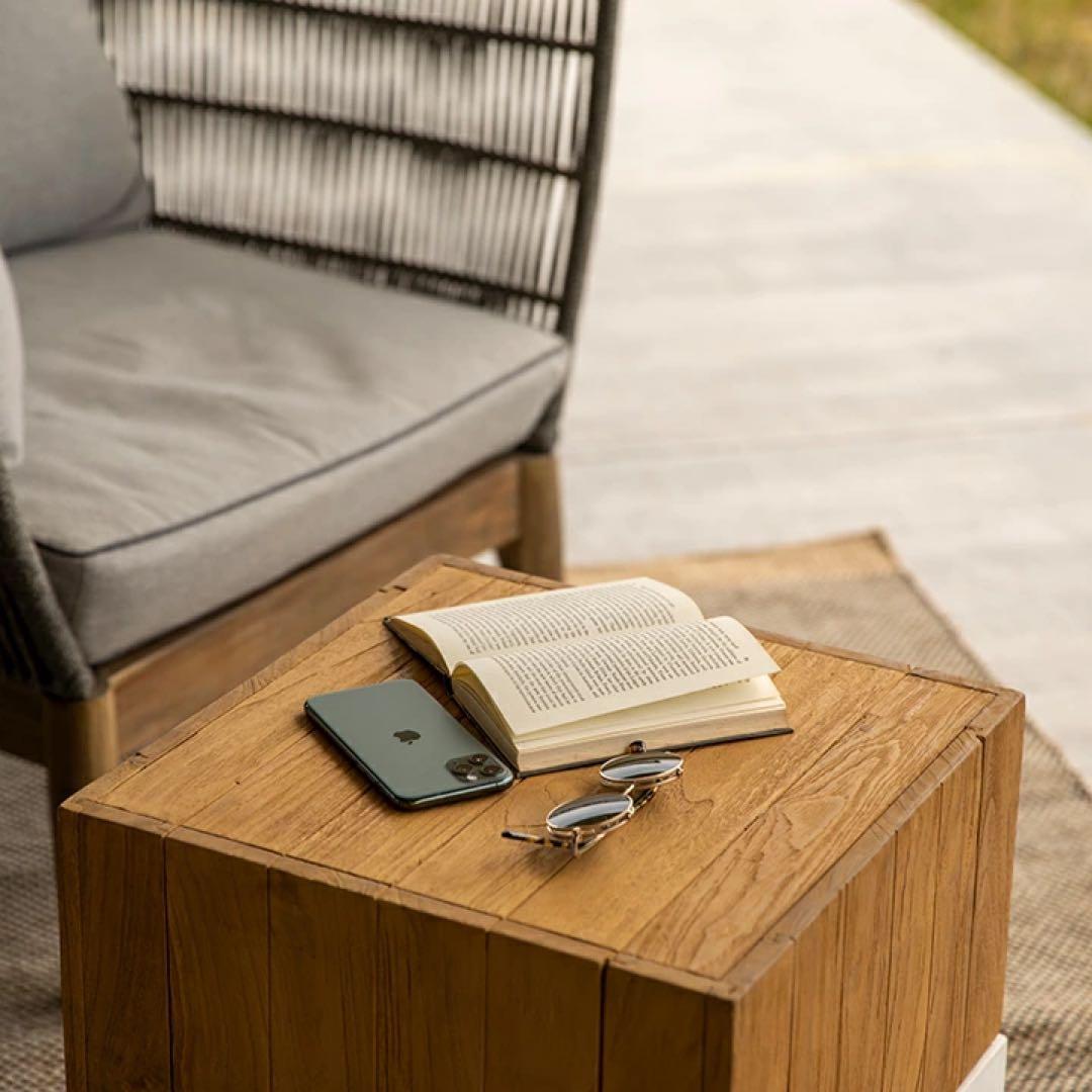 新品・未開封) サム キューブ テーブル / スツール トップチーク 1個