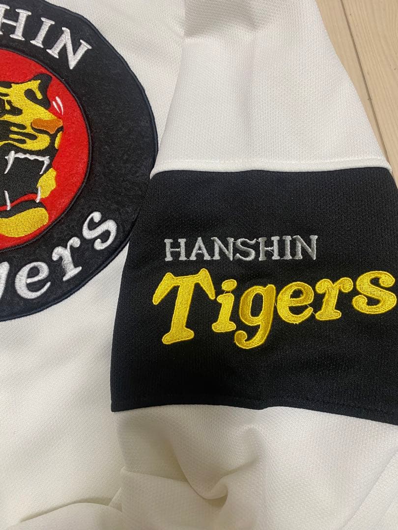 阪神タイガースセットアップジャージ【レア希少】刺繍ロゴ 上下セット