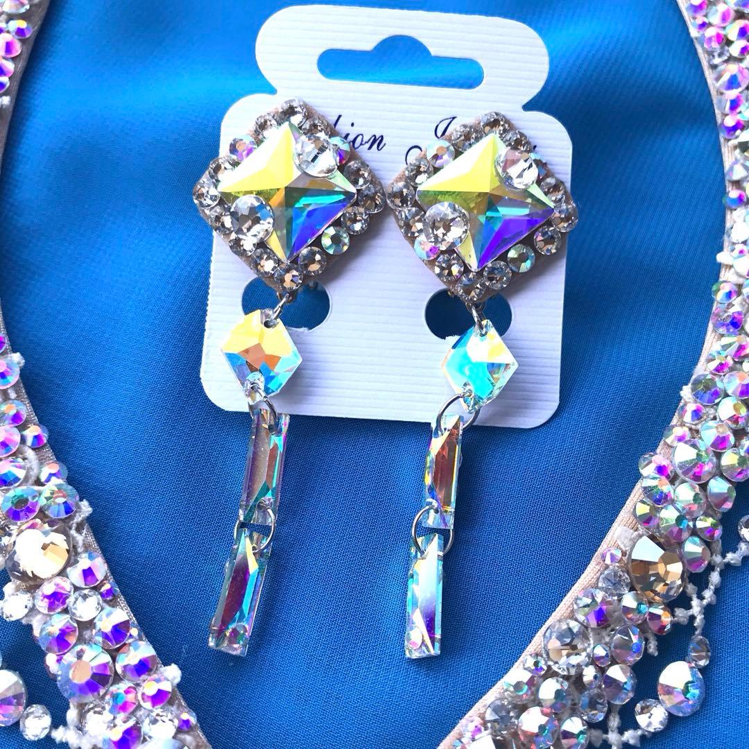 K9とスワロフスキークリスタルのロングイヤリング 社交ダンス☆ベリー