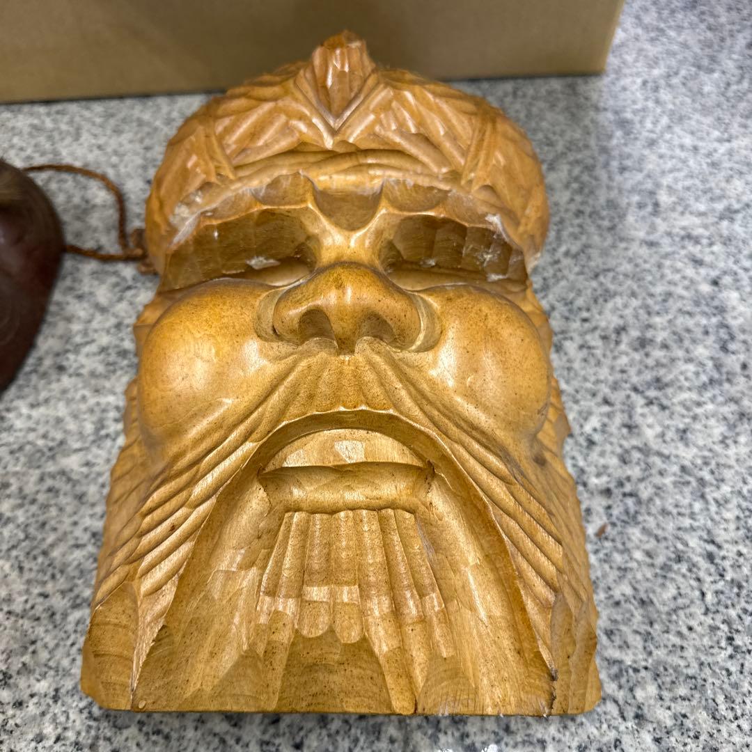 アイヌ 木彫り お面 壁掛け インテリア 木製 彫刻 小物 格安 - メルカリ