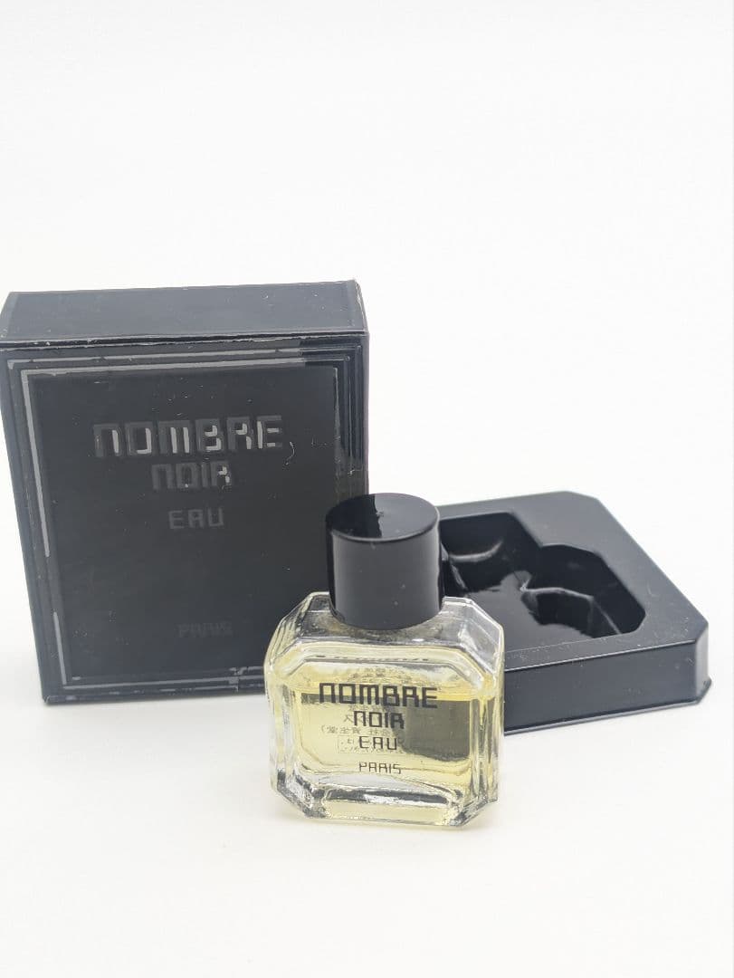 廃盤 希少 レア 資生堂 ノンブルノワール オードパルファム 5ml - メルカリ