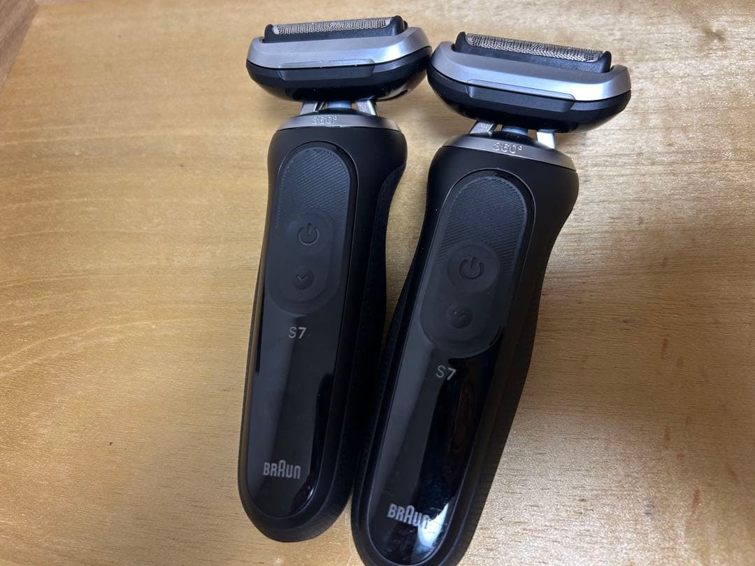 BRAUN メンズシェーバー シリーズ7 71-N4500CS-V ブラック本体 - メルカリ