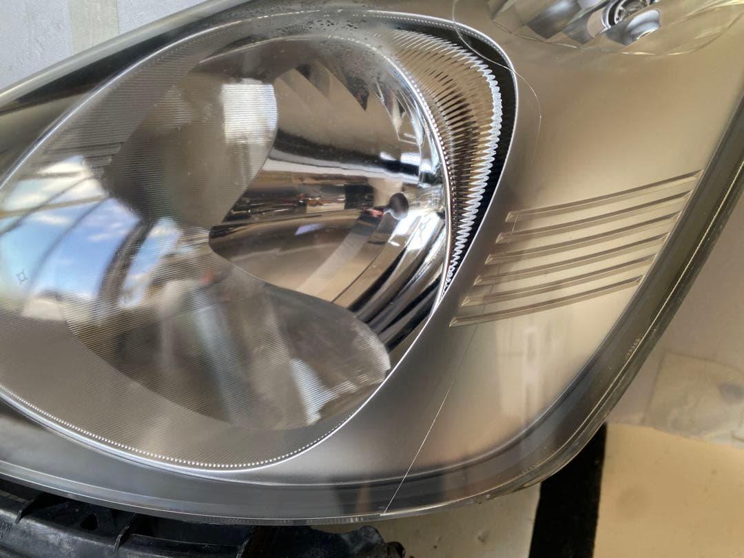 ホンダ フィット GE6 / GE7 / GE8 純正ヘッドライト左右セットです