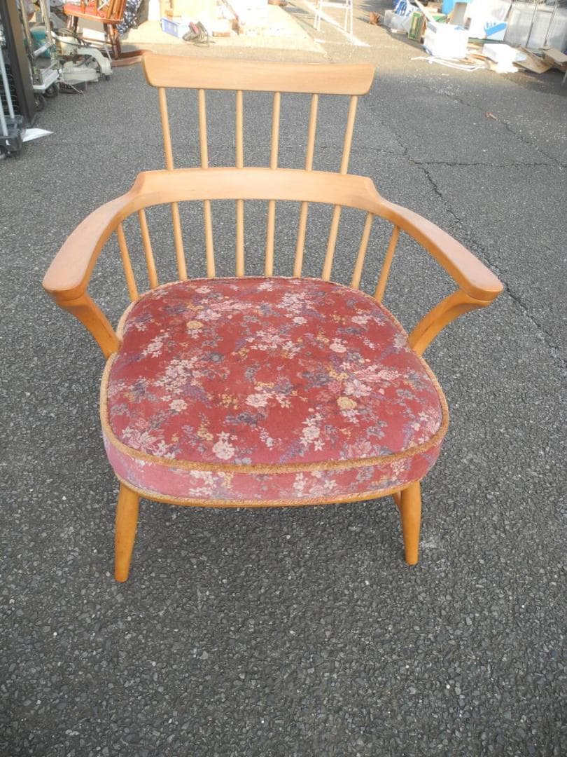 こ*う様 C15５）キツツキマークの飛騨産業　アームチェア／旧ロゴ　ヴィンテージ キツツキのアームチェア 飛騨産業 古家具 ヴィンテージチェア | 家貨屋