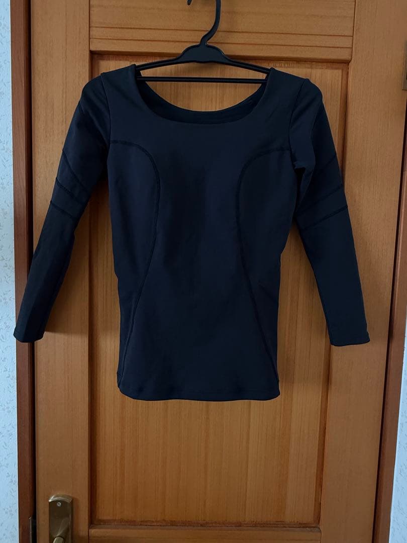 LAVA Rintosull ピラティスウェア上下セットパーフェクトフォーム