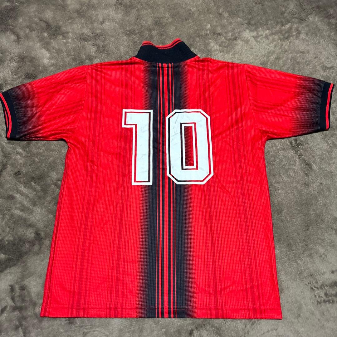 激レア】ACミラン 1997/1998 ユニフォーム ロット #10 - メルカリ