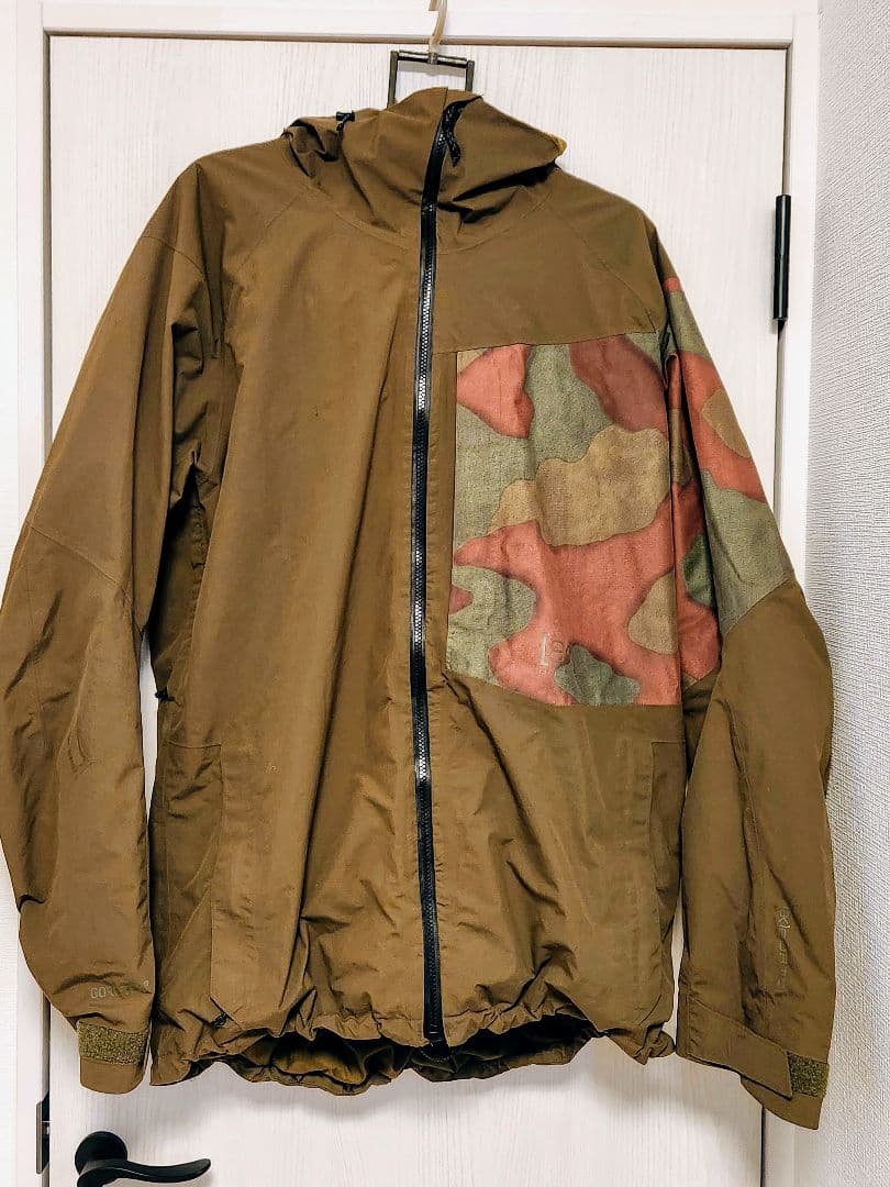 BURTON　ak　GORE-TEX　ジャケット BURTON（バートン） ○ [ak] GORE-TEX HELITACK 2L STRETCH JKT TRUE