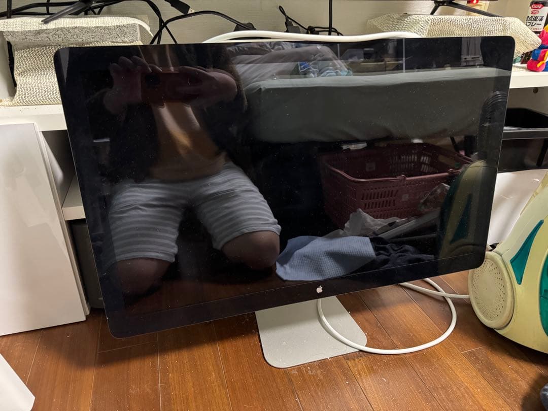 Apple Thunderbolt display 27インチ Amazon.com: Apple LED Cinema Thunderbolt Display 27 Inch (Renewed