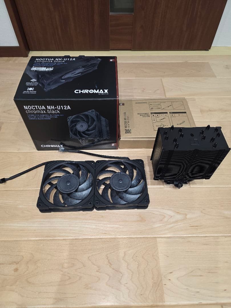 PC用ファン・クーラー Noctua NH-U12A chromax.black Amazon.com: Noctua NH-U12A chromax.Black, 120mm Single-Tower CPU