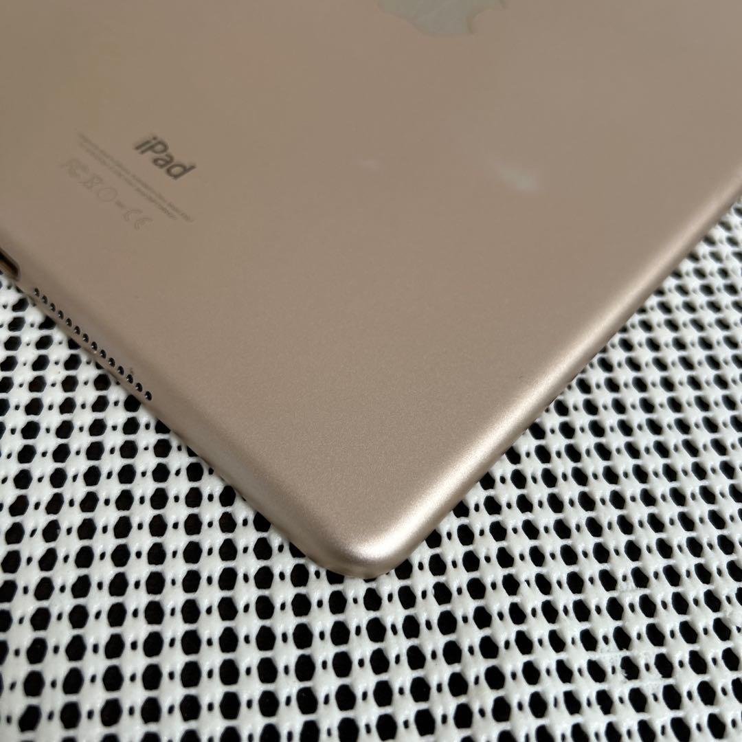 134【早い者勝ち】iPad Air2 第2世代 32GB au☆