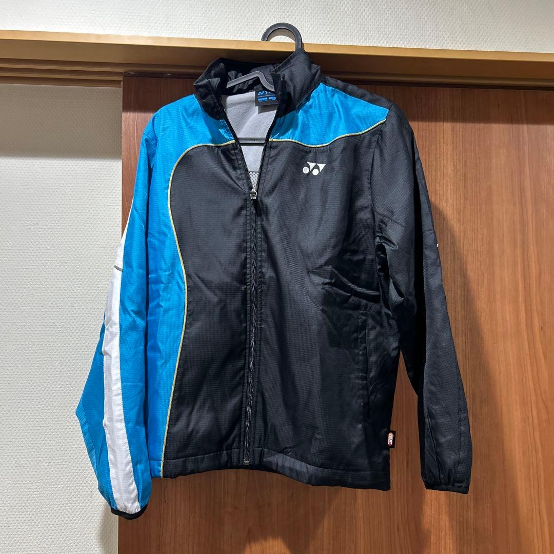 ヨネックス ウインドブレーカー 黒/青 J140 - メルカリ