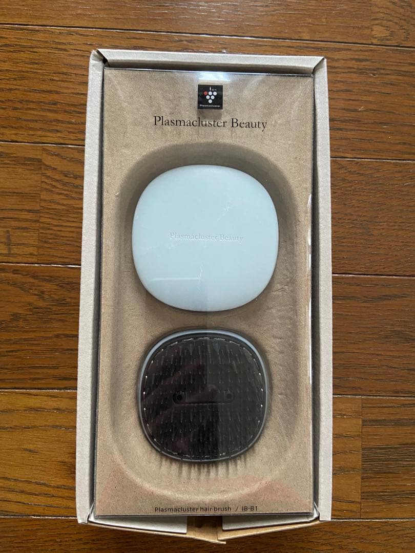 SHARP プラズマクラスター ヘアブラシ IB-B1-A - メルカリ