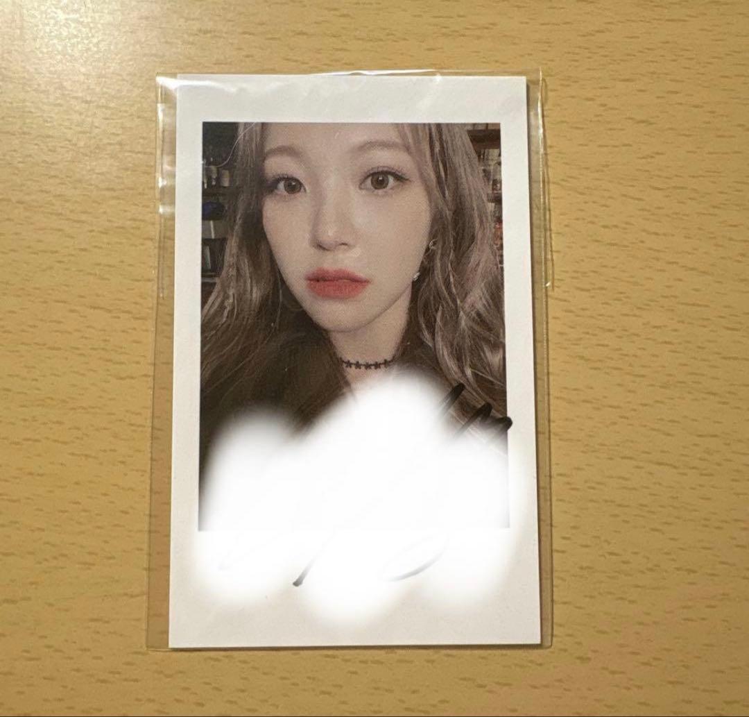 fromis_9 ジホン 直筆サイン入りチェキ風トレカ - メルカリ