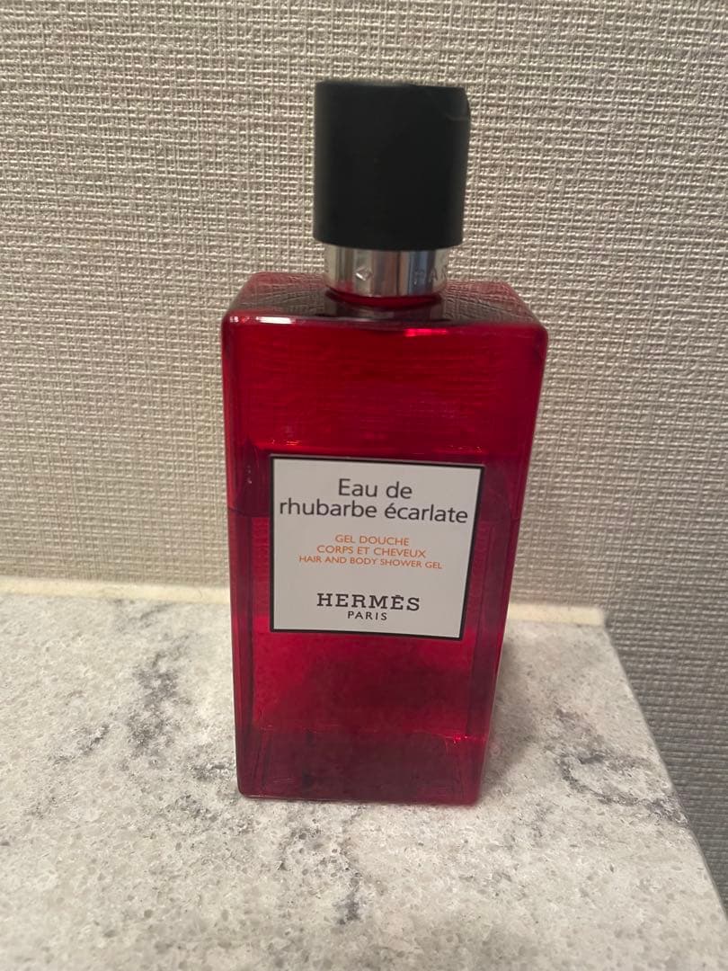 HERMES Eau de rhubarbe éclatante 100ml - メルカリ