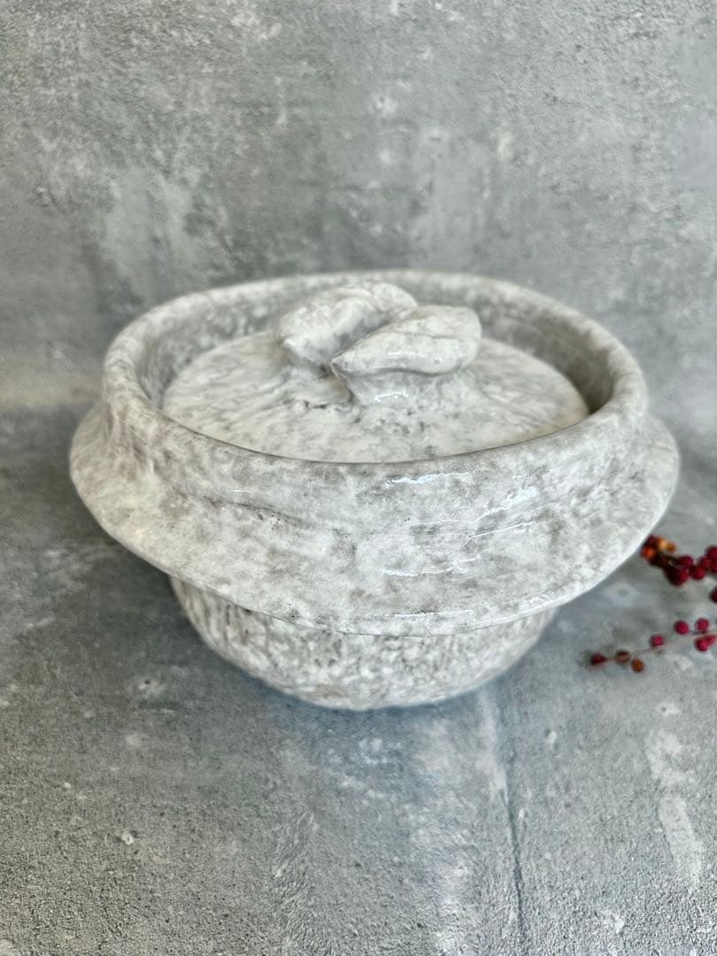 雲井釜 中川一辺陶 雪紋内黒きまぐれ御飯鍋3合炊き 中川一辺陶氏作の雪紋内黒きまぐれ御飯鍋3合炊き | その他 | 最上級