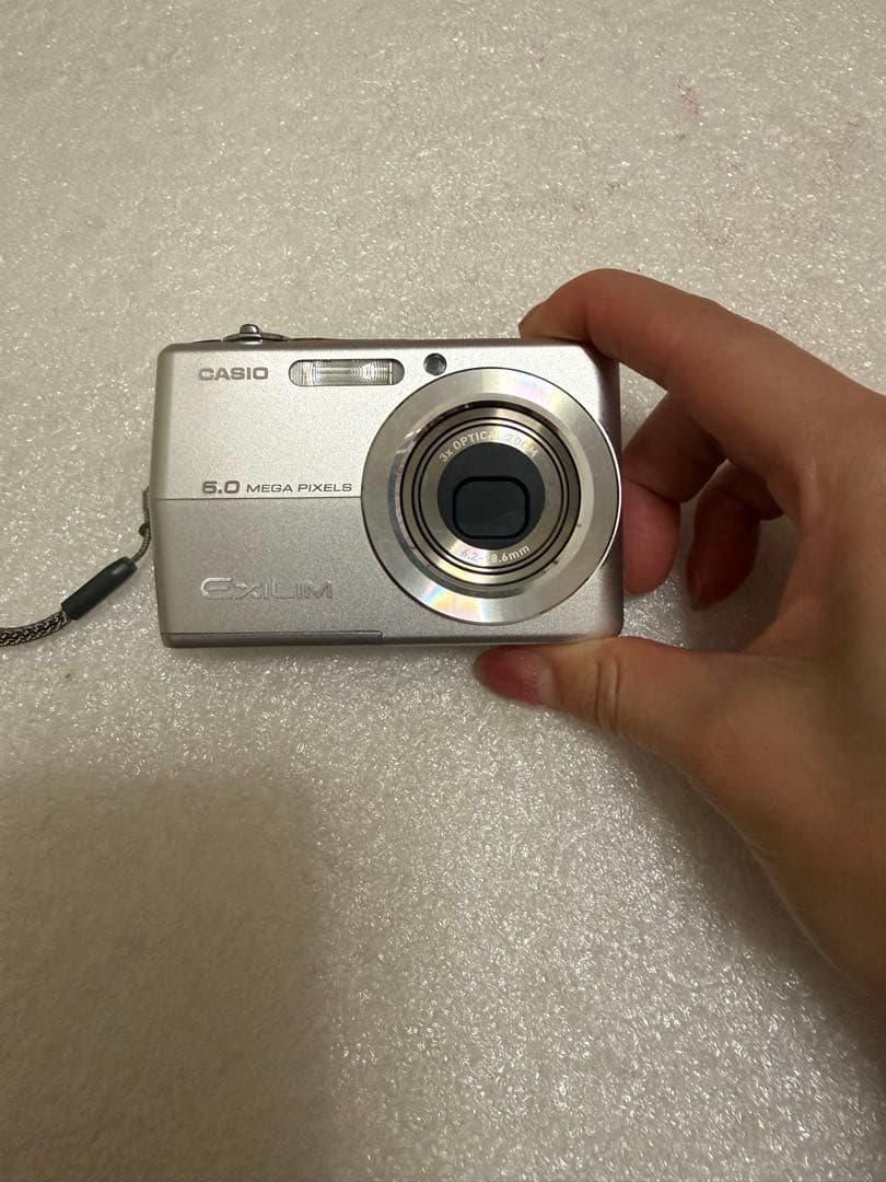 CASIO EXILIM EX-Z200 デジタルカメラジャンク品 - メルカリ
