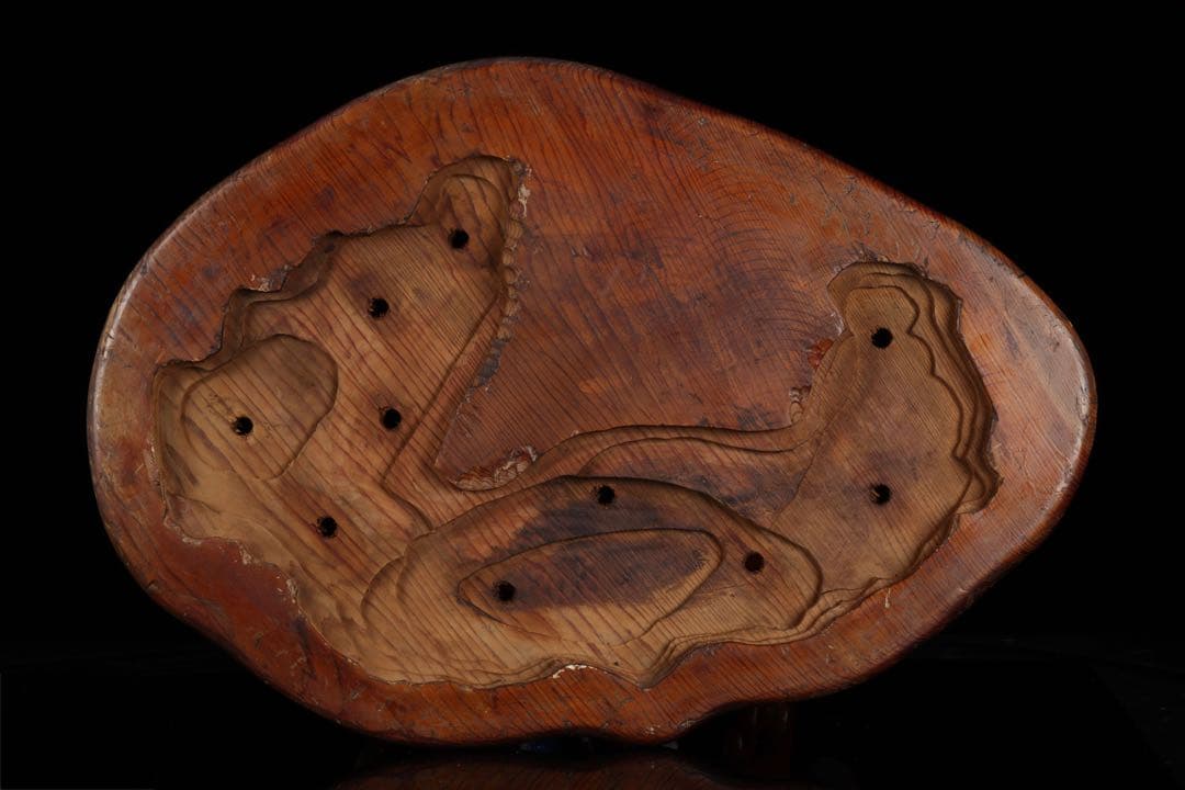 越*ニ様 【希少・美石】佐渡 五色石 水石 原石 鑑賞石 台座付 44.6kg