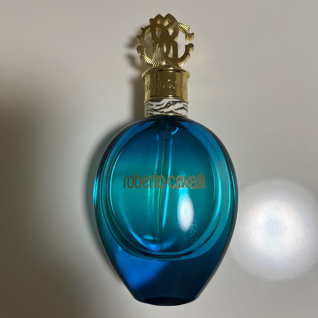 roberto cavalli 香水 青ボトル - メルカリ