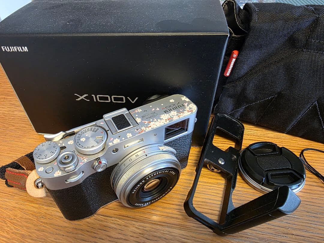 Fujifilm X100V カメラ 富士フイルム FUJIFILM X100V 価格比較 - 価格.com