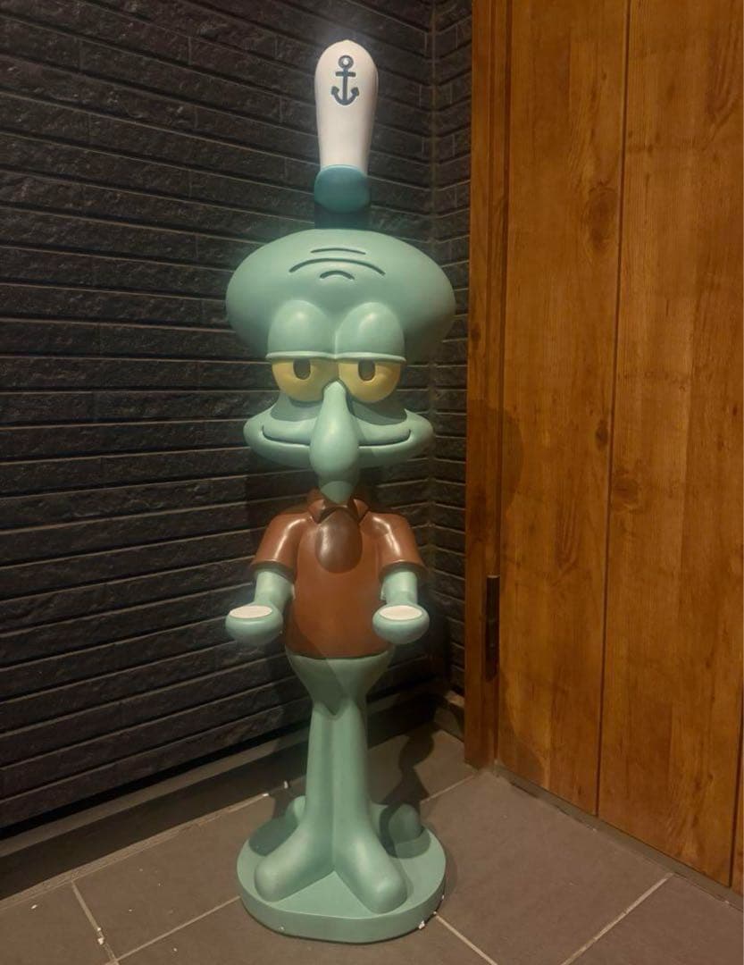 スポンジボブ イカルゴ 置き物 オブジェ - メルカリ