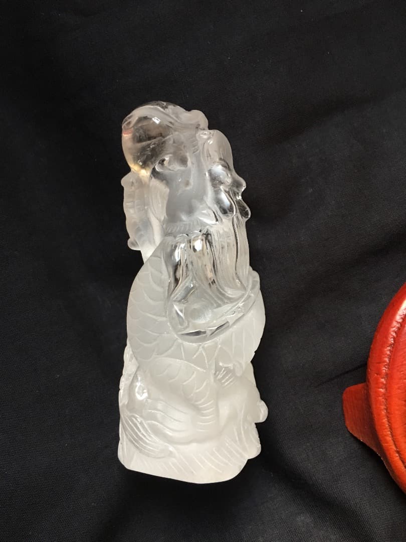天然水晶 龍彫刻　昇り龍　縁起物 天然水晶(辰)龍彫刻（専用木製台座付き） - 埼玉県吉川市の天然石専門