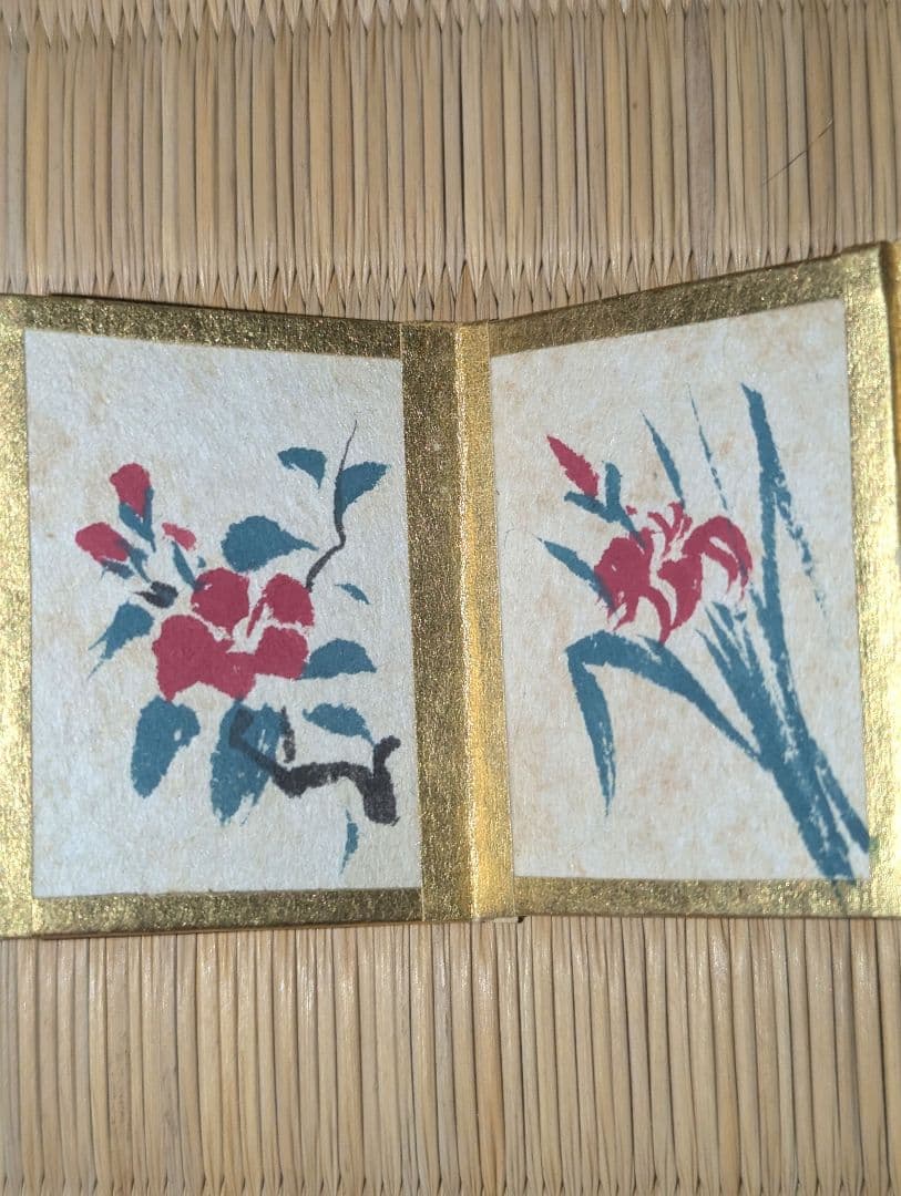 稀少！古い雛道具 花の絵の折り本