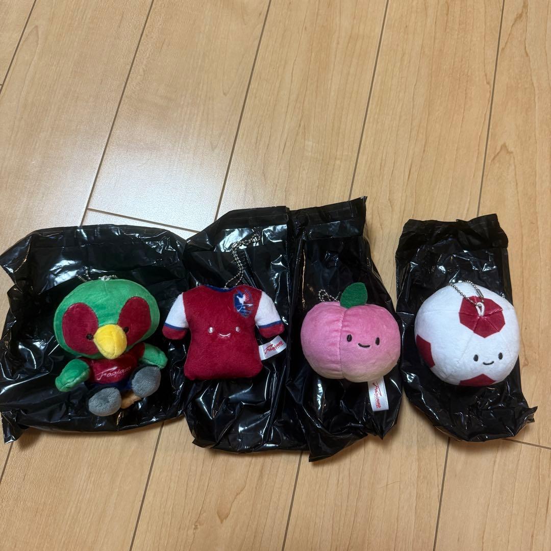 ファジアーノ岡山 4個セット ぬいぐるみ にっこりーノ - メルカリ