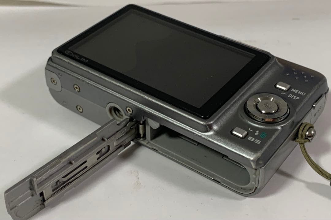 CASIO EXILIM EX-Z1080 本体のみ ジャンク | Shop at Mercari from