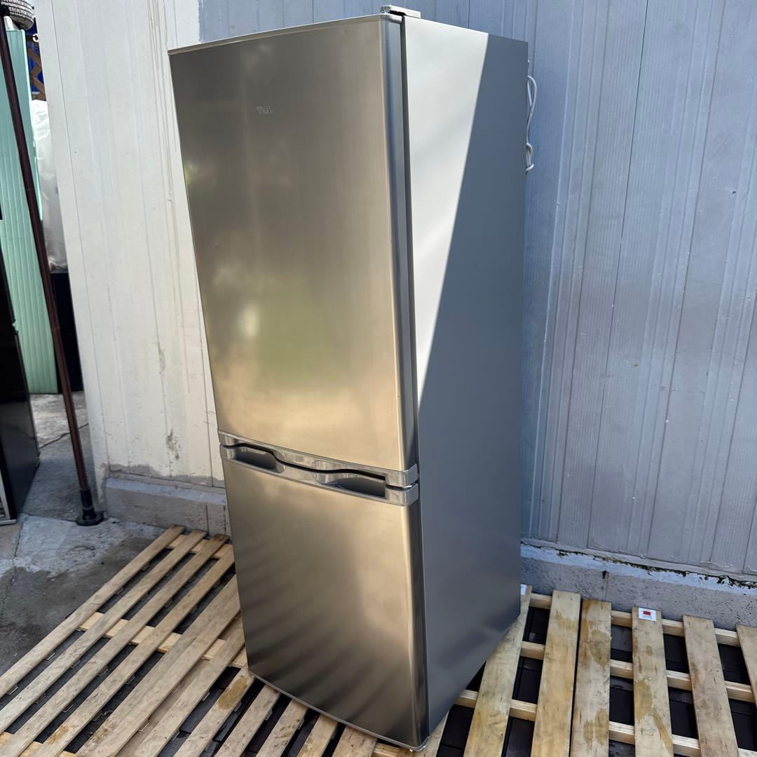 TCL 2024年製 2ドア冷蔵庫 173L 静音、省エネ設計 スリムサイズ - メルカリ