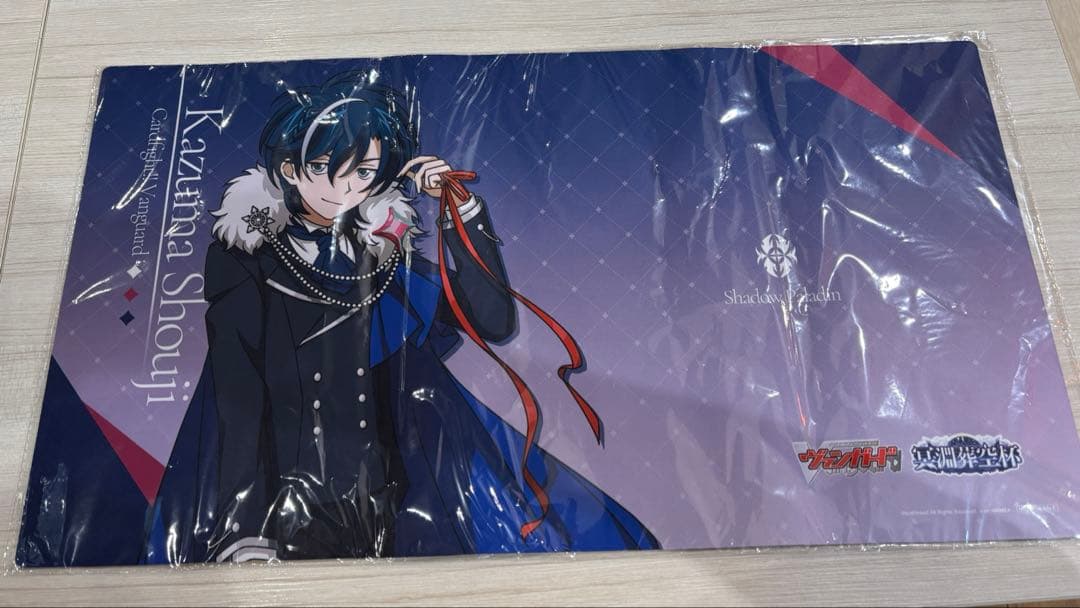 ヴァンガード 東海林カズマ ラバーマット 冥淵葬空杯 か*ん様 ヴァンガード 東海林カズマ プレイマット 冥淵葬空杯 - メルカリ