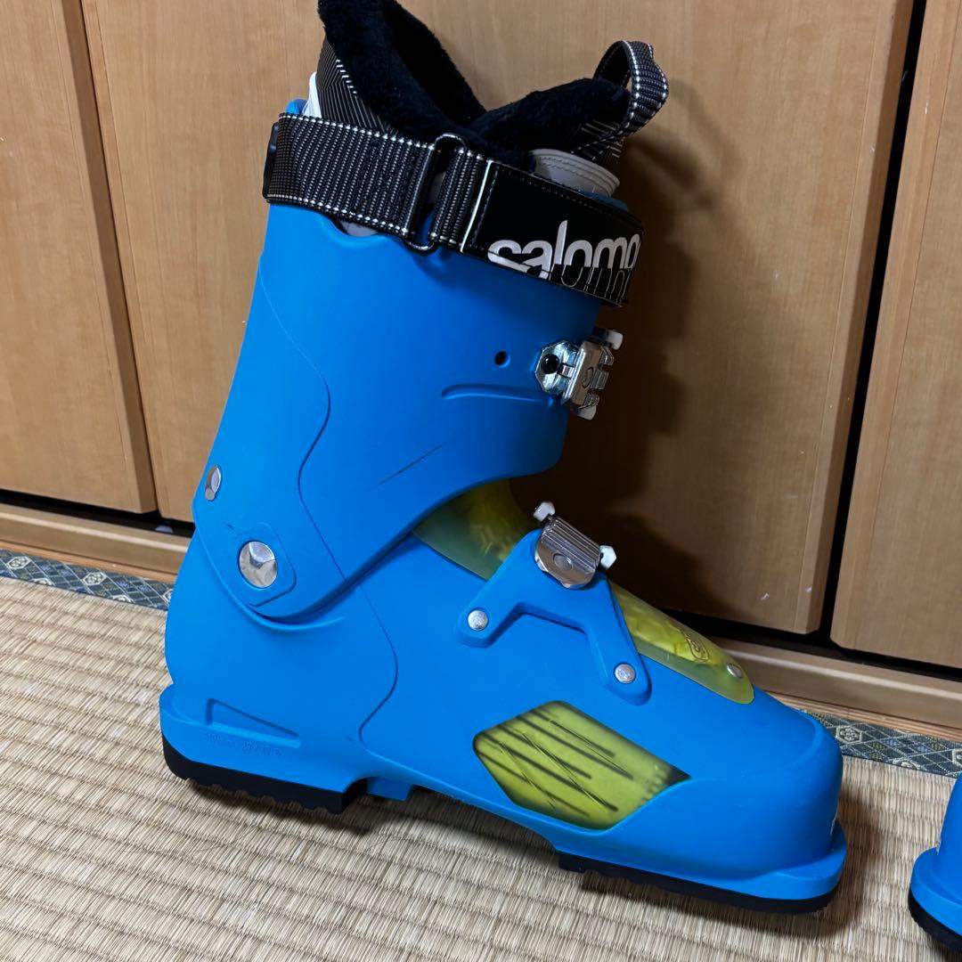 SALOMON　サロモン スキーブーツ 27.5cm 足幅広め 保温性高