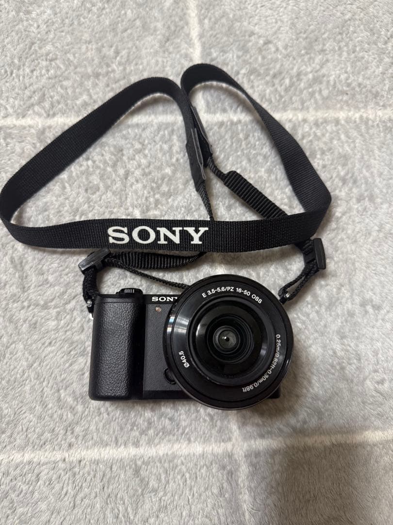 SONY α5100 ILCE-5100L パワーズームレンズキット SONY α5100 ILCE-5100L パワーズームレンズキット [ブラウン] 価格比較