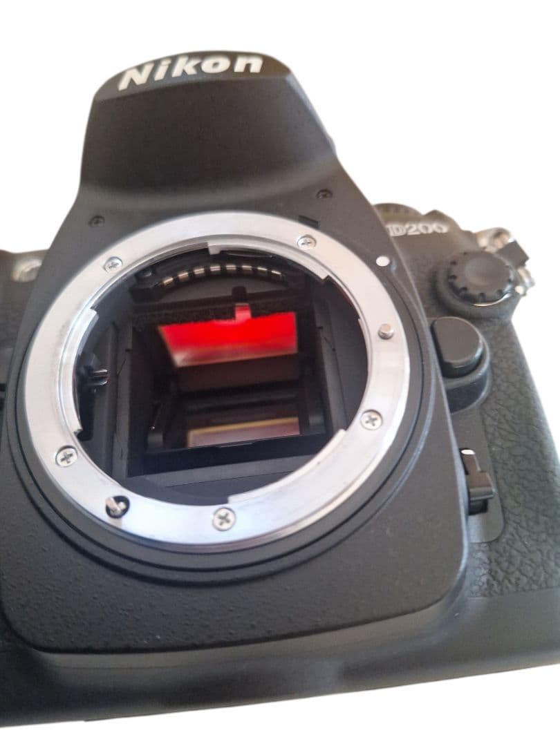 Nikon D200 ボディ ジャンク｜付属品多数 元箱 MC-30付 - メルカリ