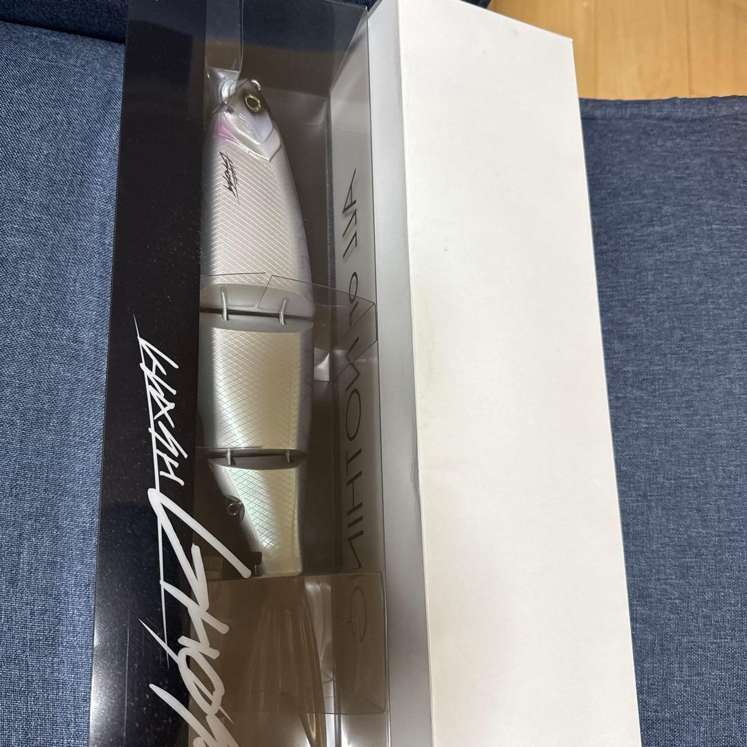 ルアー・フライ Klash Ghost Joythief DRT DRT x WCZ Ghost (JOYTHIEF) by Working Class Zero | Swimbaits