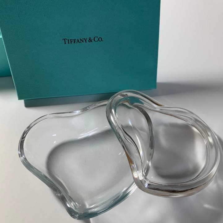 新品未使用】ティファニー ハートボックス ガラス小物入れ - メルカリ