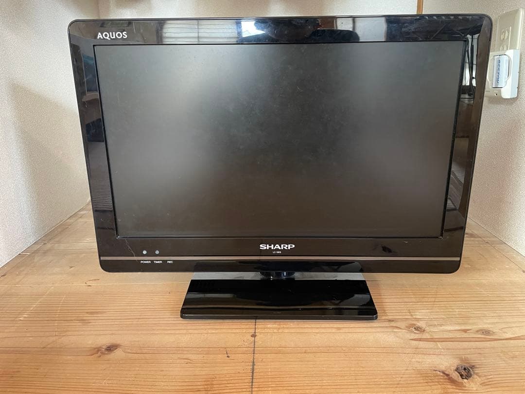 19インチSHARP AQUOSの液晶テレビ LC-19K5 HDMI端子付き - メルカリ