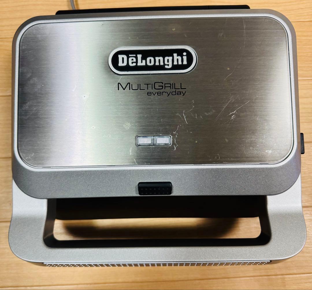 デロンギ(DeLonghi )ホットサンドメーカー デロンギの肉も魚も焼けるマルチなホットサンドメーカーなら毎日使え