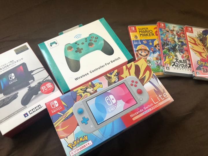スイッチライト・ゲームソフト3本・コントローラー・スタンド Amazon.co.jp: ホリ 【任天堂ライセンス商品】NEWプレイスタンド for