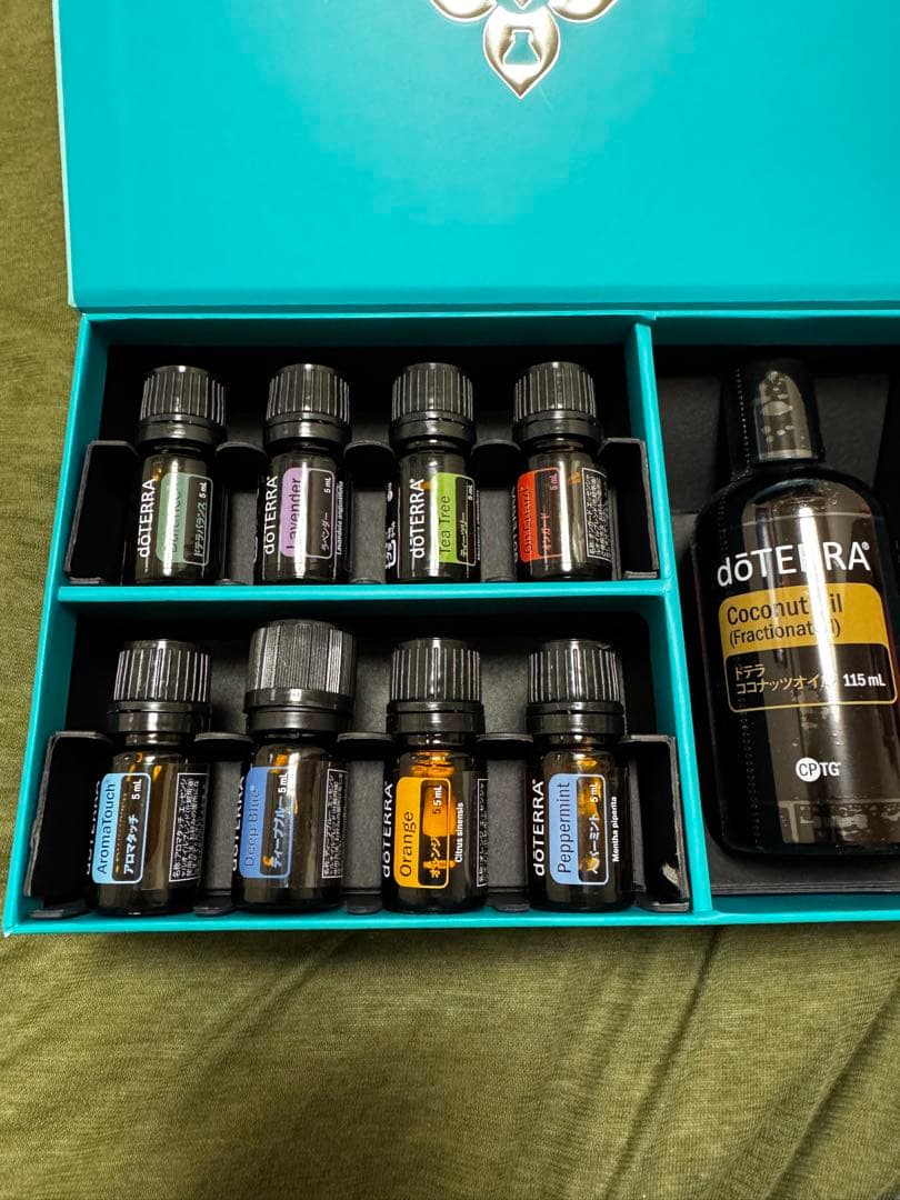 ドテラ アロマタッチテクニカルキット➕エッセンシャルオイル - メルカリ