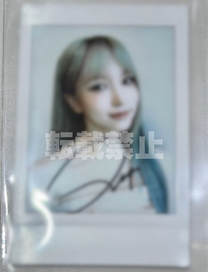 TWICE ミナ 直筆サイン入り チェキ - メルカリ