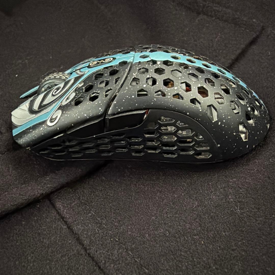 finalmouse starlight-12 phantom medium - メルカリ